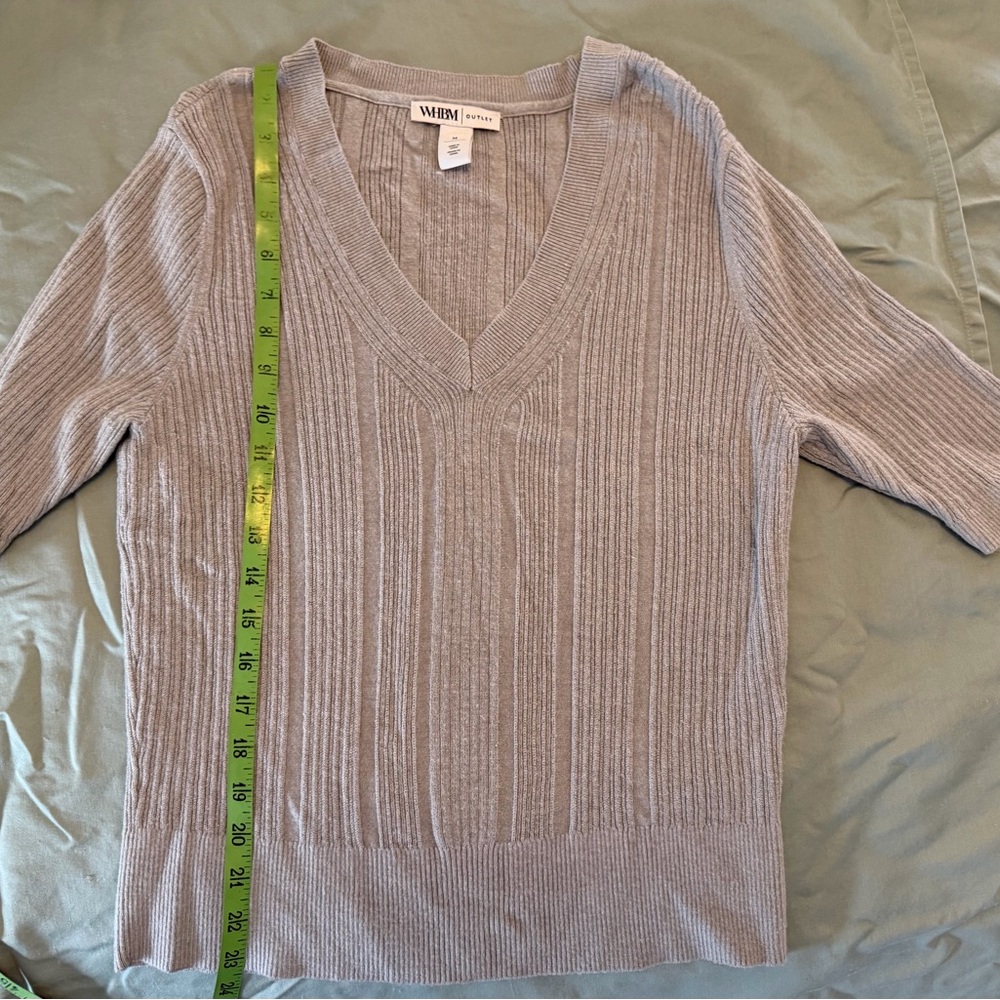 White House Black Market Light Gray V-Neck Sweater